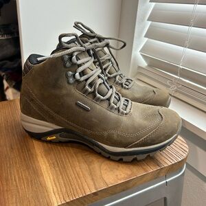 Women’s Merrell Brown Hiking Boots